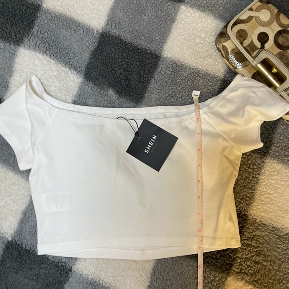 shein plain white off shoulder - Picture 4 of 6